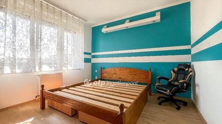 Kiadó újszerű állapotú lakás - Győr - Fotó 3