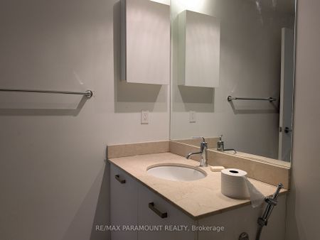 For Lease - 832 Bay Street Unit# 603, Toronto, Ontario - Photo 3