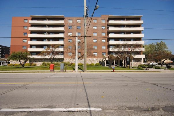 Confederation Square 2 Apartments - Photo 1