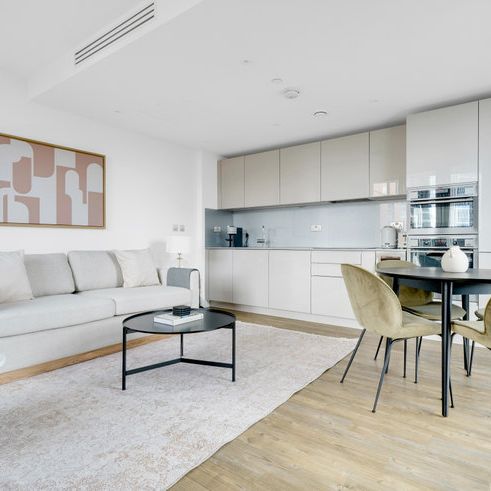 Wandsworth Rd - Photo 1