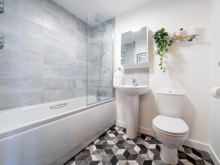 1 bedroom semi-detached house to rent - Photo 5