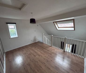 1 bedroom semi-detached house to rent - Photo 5