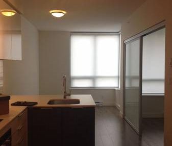 $2,400 / 1br - 476ft2 - Beautiful, Unfurnished 1 Bedroom, 1 Bath + Den - Photo 1