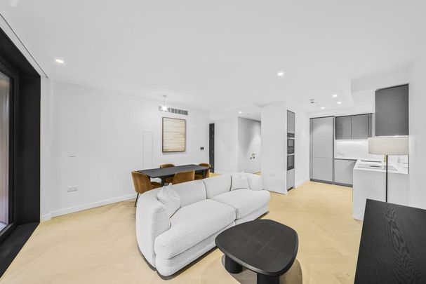 Triptych Bankside, London, SE1 - Photo 1