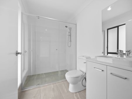 2/30 Auburn Crescent, Ripley QLD 4306 - Duplex For Rent | Domain - Photo 4