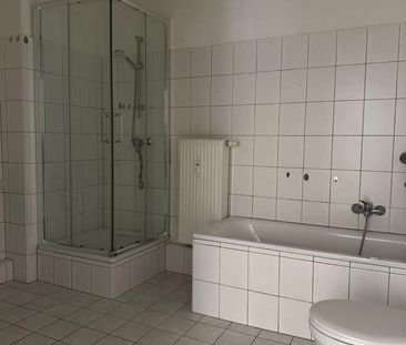 Schöne 3 Raumwohnung Erdgeschoss in Mylau - Photo 1