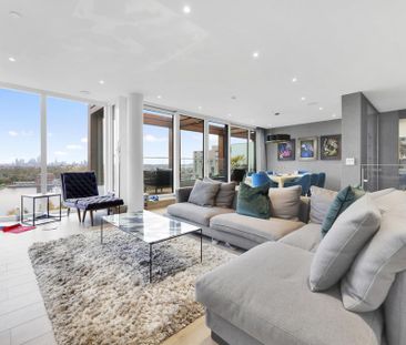 3 bedroom penthouse to rent - Photo 2