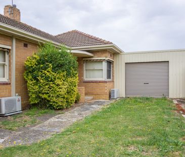 Neat Two Bedder in Great Location. - Photo 6