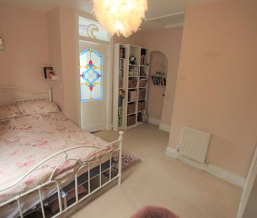 4 Bedroom Detached House, Chester - Photo 6