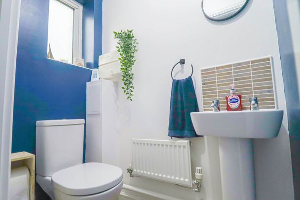 Weston-Super-Mare - Photo 1