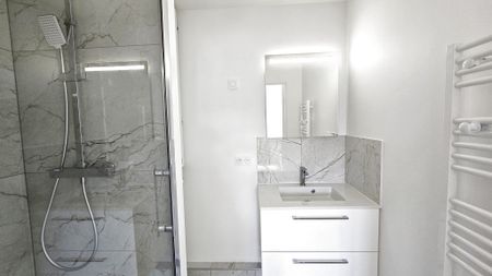 Location Appartement 2 pièces 39m² FONTAINEBLEAU 77300 - Photo 5