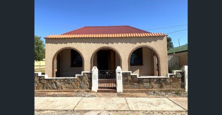 Renovated cottage - Photo 3