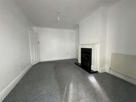 Vespasian Road, Southampton, SO18 - Photo 1