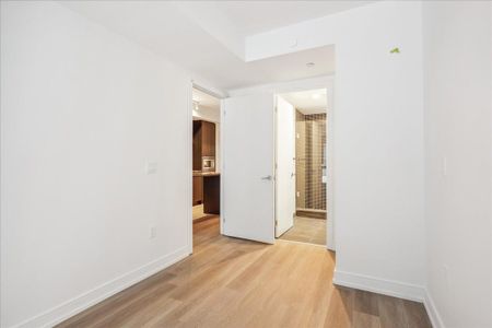 For Lease - 1 Jarvis Street Unit# 320, Hamilton, Ontario - Photo 5