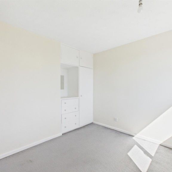 3 BED Semi-detached house To rent - Photo 1