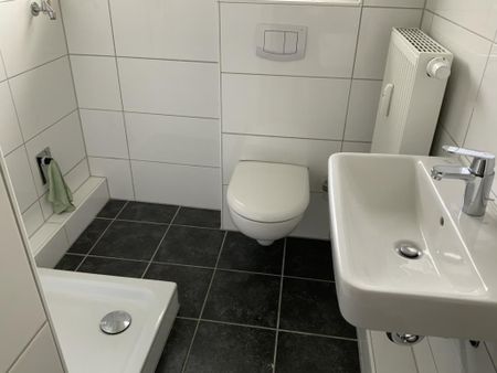 Perfekt für kleine Familien: helle 3-Zimmer-Wohnung im 2. OG in Ahlen - Photo 4