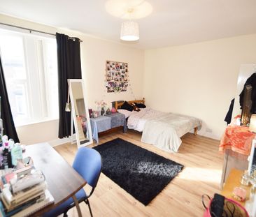 4 bedroom house share to rent - Photo 4