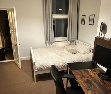 Room in a Shared Flat, Kirkstall Road, SW2 - Photo 5