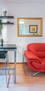 1.5-room furnished apartment at Kreuzplatz - Photo 3