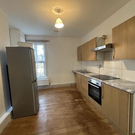 1 bedroom ground floor flat to rent - Photo 3