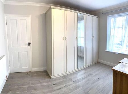 Spencer Road, HA3 - Photo 3