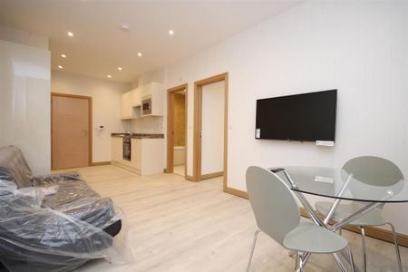 1 bedroom flat to rent - Photo 2