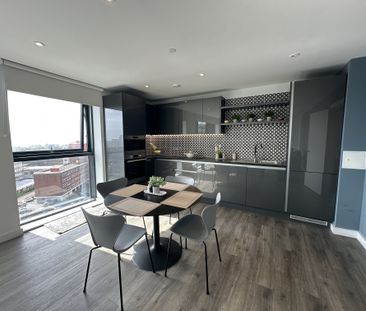3 bed flat to rent in Holdenhurst Road, Bournemouth, BH8 - Photo 6