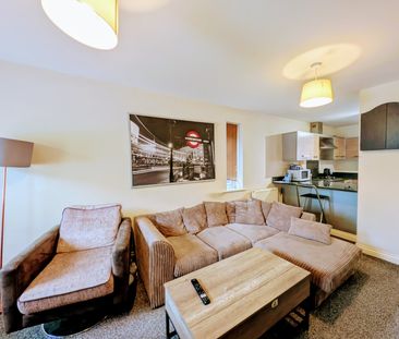 2 bedroom terraced house to rent - Photo 3