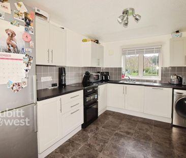 2 bedroom apartment to rent - Photo 4