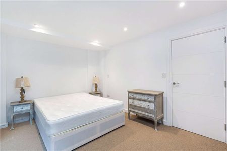 A lovely one bedroom flat in a unique development in Wimbledon. - Photo 4