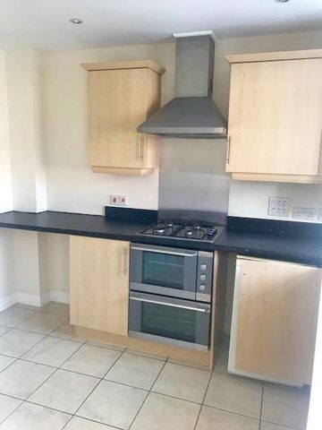 2 bedroom townhouse to rent - Photo 5