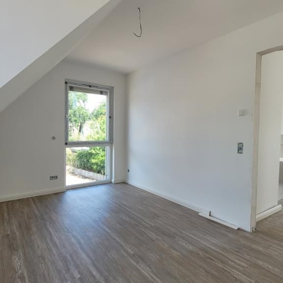 Neubau! Exklusive Doppelhaushälfte in Top Lage! - Foto 1