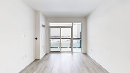 For Lease - 60 George Butchart Drive Unit# 601, Toronto, Ontario - Photo 3