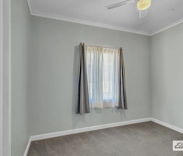 Charming Weatherboard in Ararat West - Photo 4