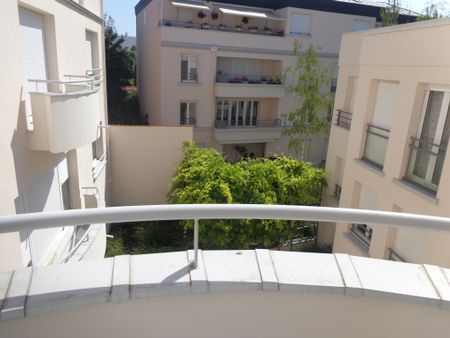 Location Appartement 1 pièce 27m² REIMS 51100 - Photo 5
