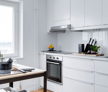 Bäckby Torggata, Västerås - Photo 1