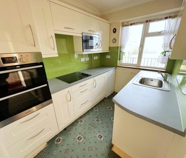 3 bedroom apartment to rent - Photo 2