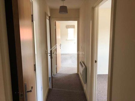 Rotary Close, Dewsbury, WF13 - Photo 4