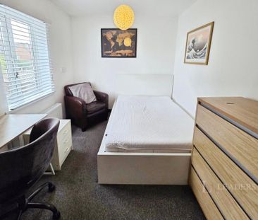 property to rent Factory Road, Eastleigh, Hampshire, SO50 - Photo 2
