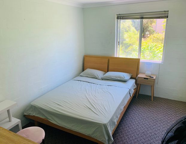 Highgate - Photo 1