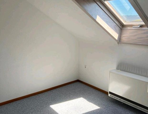 Helle Wohnung, 3 Zimmer, Garten - Photo 1