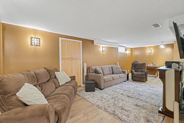 93 Avenue Northwest - Photo 1