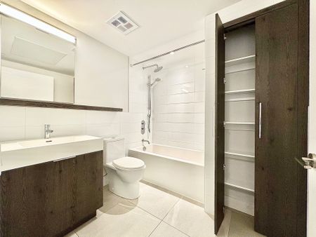 For Lease - 2525 Bathurst Street Unit# 602, Toronto, Ontario - Photo 4