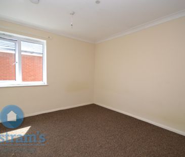 2 bed Apartment for Rent - Photo 2