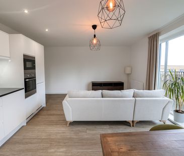 2 Bed Flat, Kington House, SE7 - Photo 1