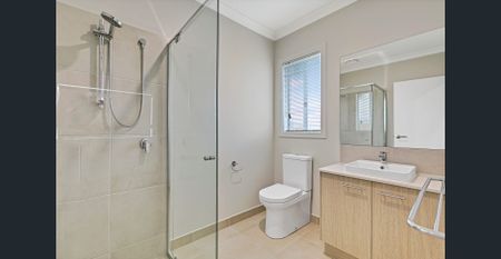 Modern Living in Banya - Photo 4