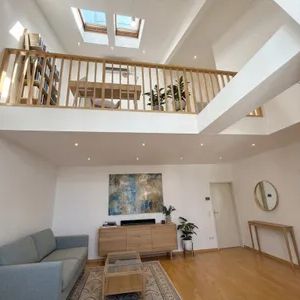 1070! 4-Zimmer DG-Maisonette mit Terrasse, Galerie und tollem Blick nahe Neubaugasse! - Photo 1