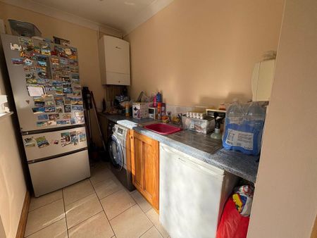 3 bedroom detached house to rent - Photo 5