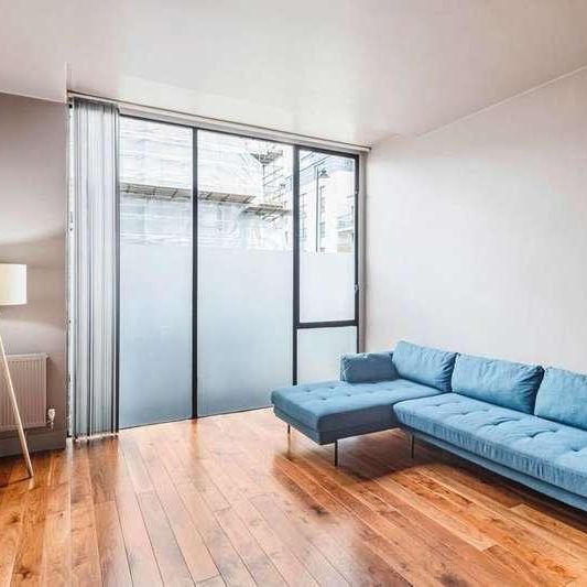 Packington Street, Angel, N1 - Photo 1