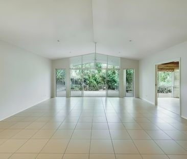55 Pecten Avenue, Port Douglas QLD - Photo 2